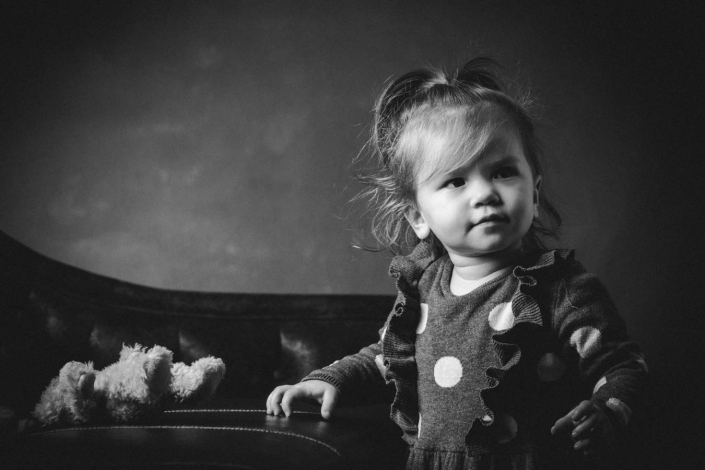 schwarzweiss Portrait kleines Mädchen